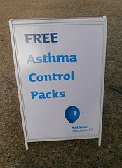 White standee about asthma